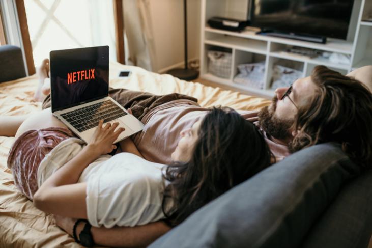 Come vedere Netflix: la guida completa