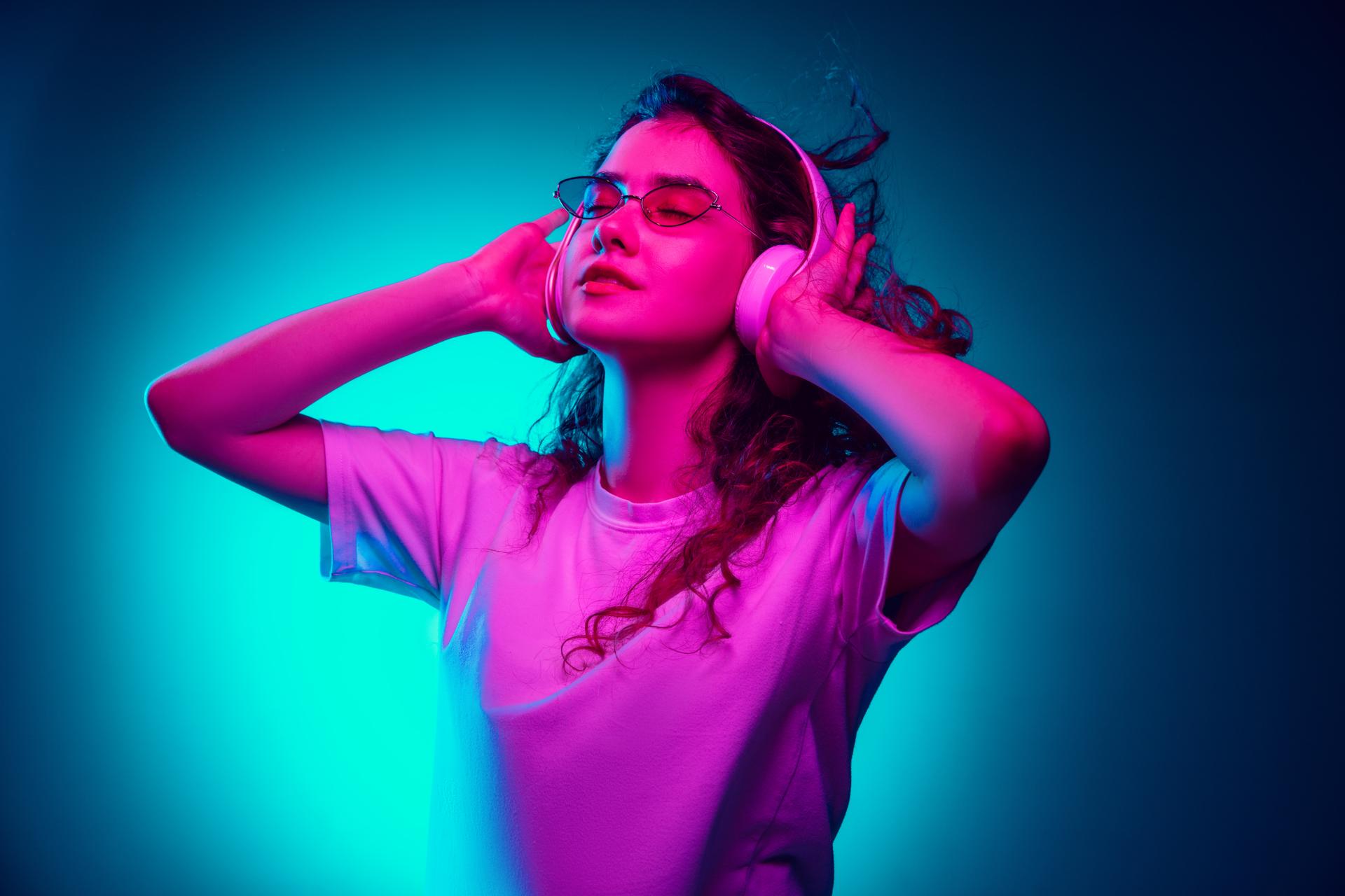 How Many Devices: Spotify Revealed
